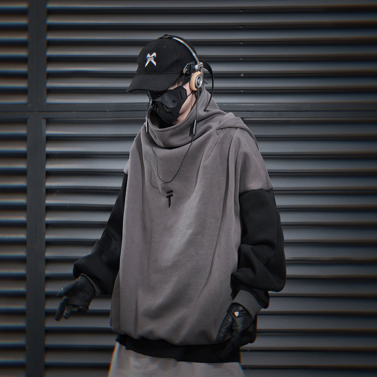 HiH51 Grey T-Tech Hoodie
